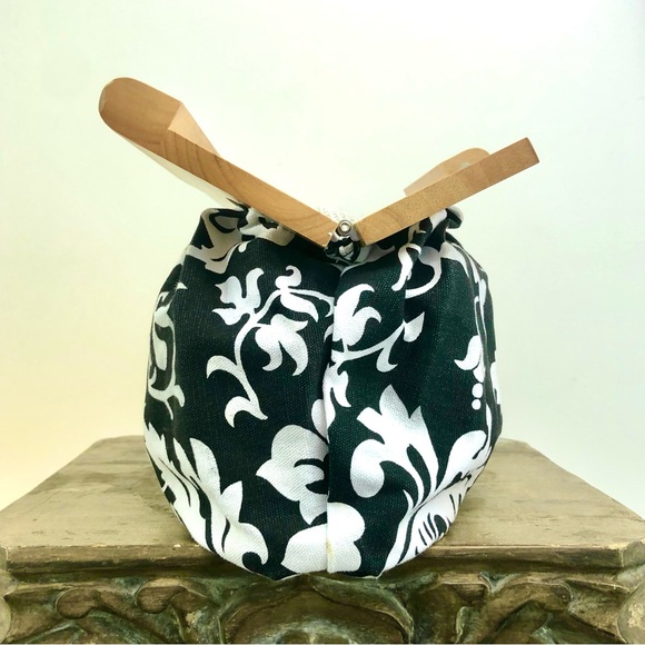Floral Large Clutch Wooden Hand Bag Black White Summer Spring 100% Cotton Chic - Picture 6 of 16